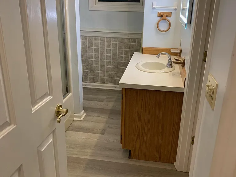 119 Arcadia Ave — Photo 9