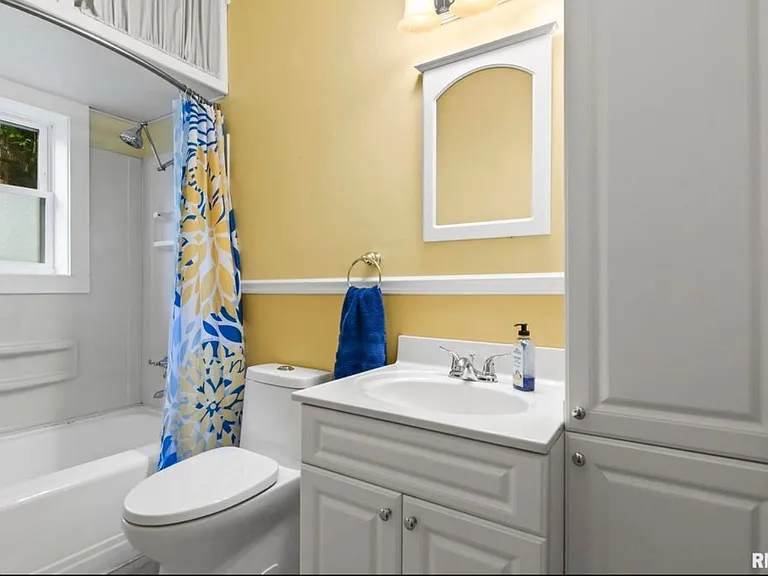 7096 Bahr Rd — Photo 5
