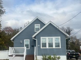 32 Alden Ave, Delran, NJ 08075