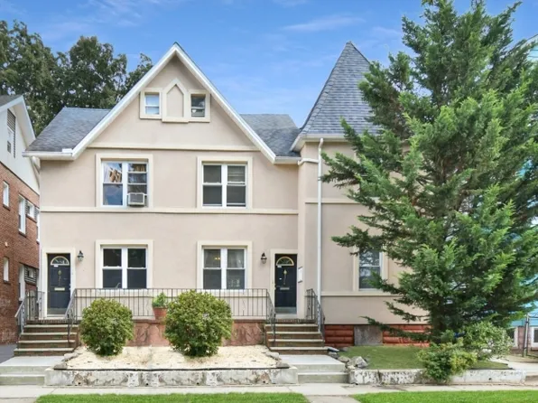 342-44 Amherst St, East Orange City, NJ 07018