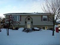 2nd image of 827 48th Ave NW