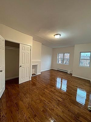 1st image of 2303A Pacific St #6
