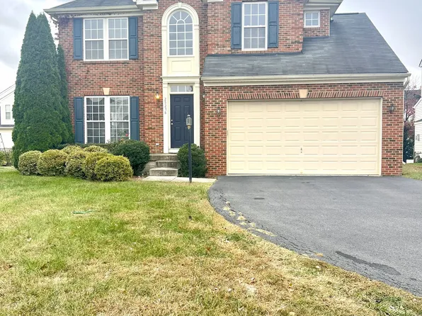 25278 Boldness Ct, Aldie, VA 20105