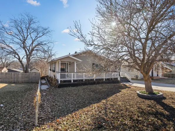 1003 1st St, Glenwood, IA 51534