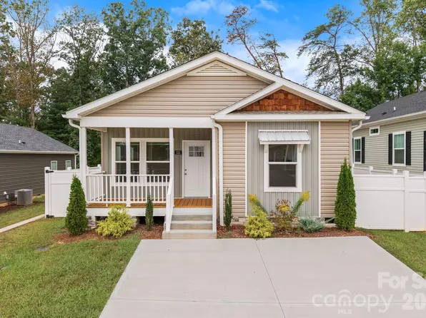 131 Bellamy Rd, Asheville, NC 28806