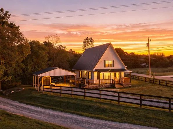 253 Buckeye Rd, Fayetteville, TN 37334