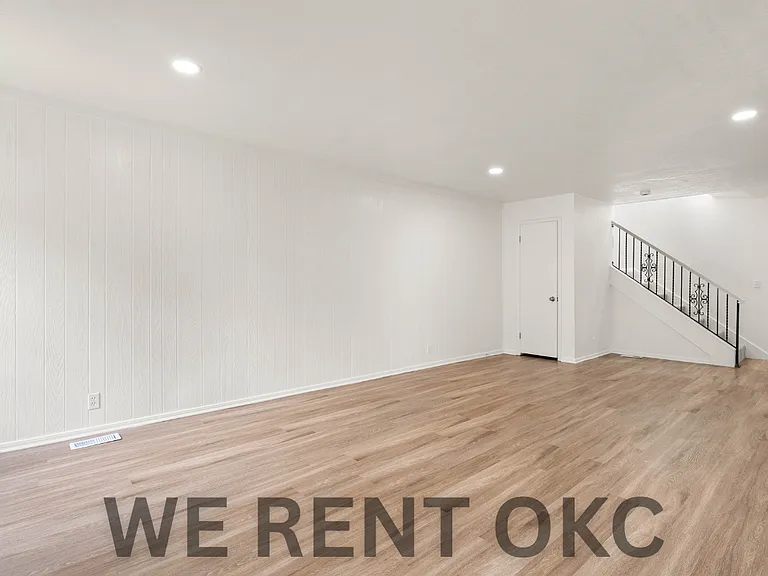 3611 Wynn Cir — Photo 43