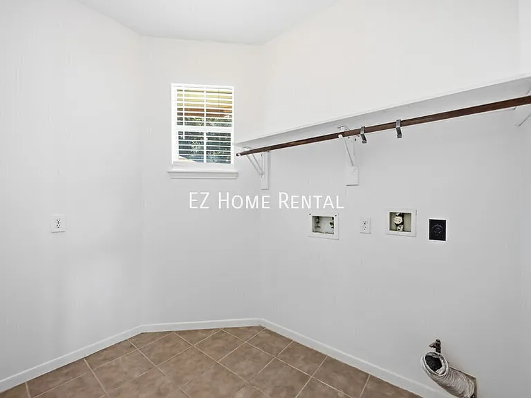 9934 Aldwell Ct — Photo 15