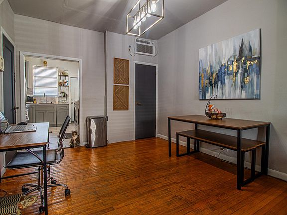 5th image of 2015 S Opal St