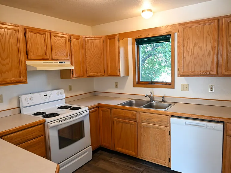 916 Montana St #918 — Photo 18