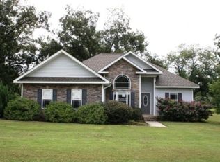 115 Horse Whisperer Ln, Cochran, GA 31014