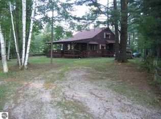 6004 Turtle Rd, Turner, MI 48765