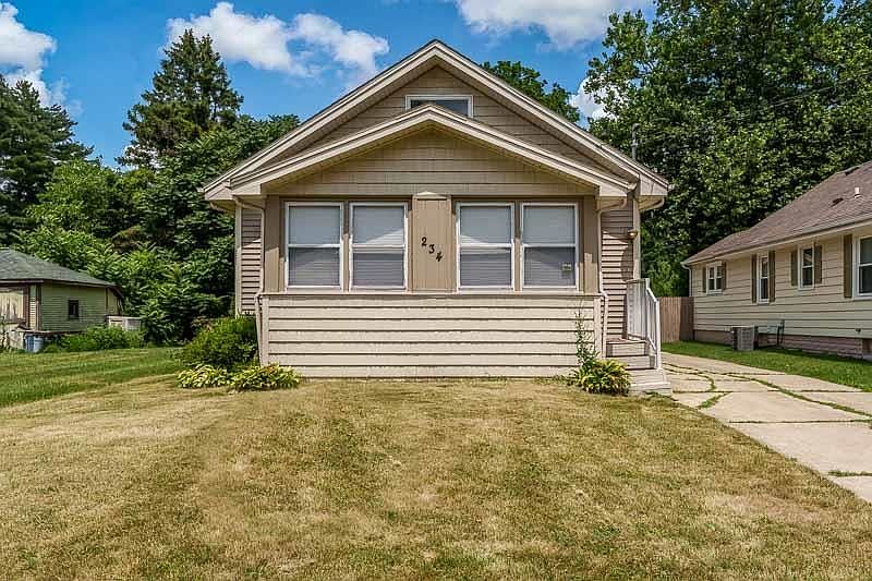 1st image of 234 Pearl Ave