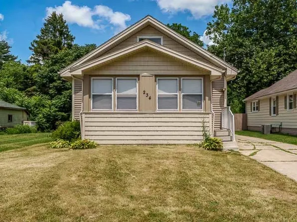 234 Pearl Ave, Loves Park, IL 61111