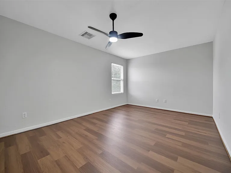 3022 Madison Elm St — Photo 19