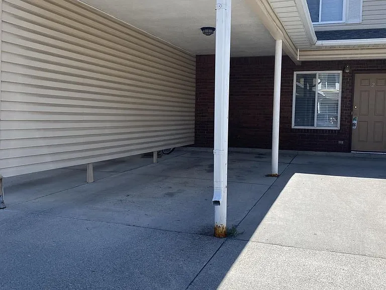 295 W 600 N #2 — Photo 20