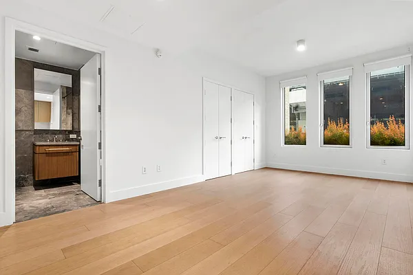 Rented by Compass | media 2