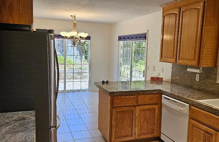 509 Navarra Dr — Photo 6