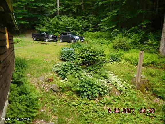3rd image of 150 Twin Brooks Dr