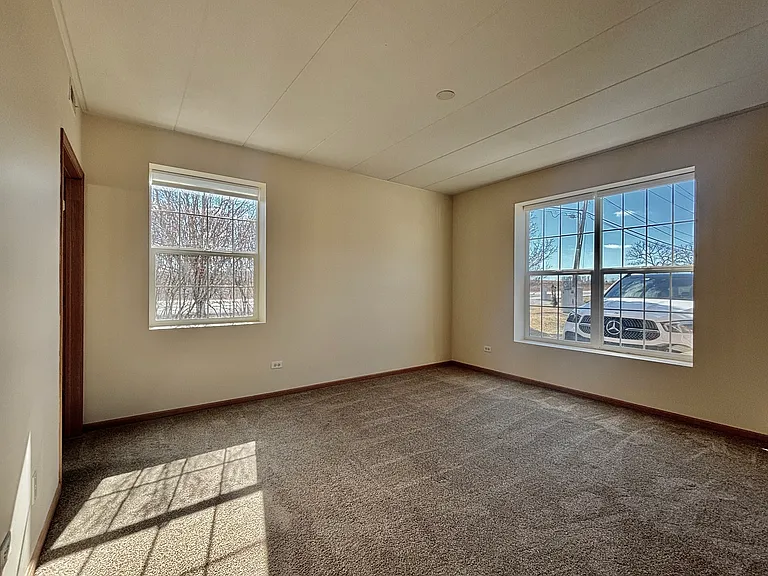 16690 Liberty Cir #1S — Photo 11