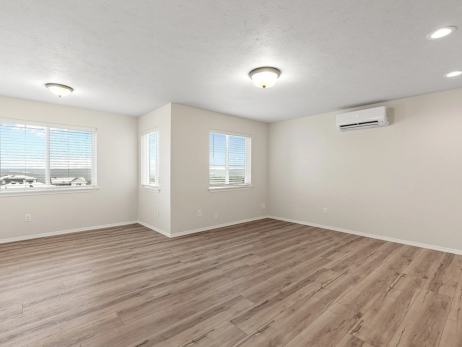 Residences at Indian Trail — Photo 3