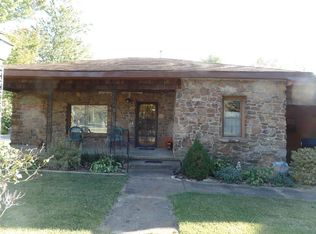 302 W Cornell St, Siloam Springs, AR 72761