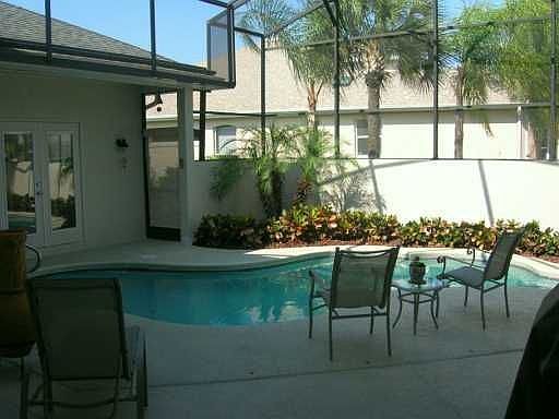 2nd image of 3347 Saratoga Dr