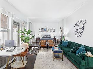 302 W 12th St APT 1C, New York, NY 10014