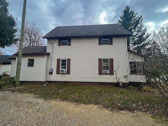 4th image of 731 Phillips St