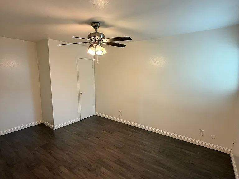 Bedroom #1