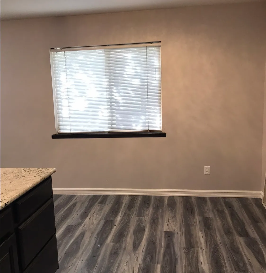 NE Cedar Ave, College Place — Photo 4