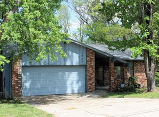 1807 Blue Ridge Rd, Columbia, MO 65202