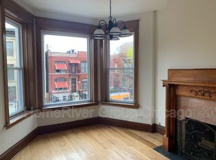 3358 S Giles Ave APT 2, Chicago, IL 60616