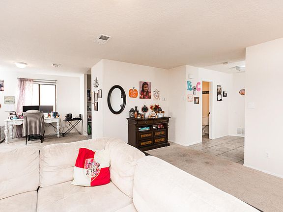 3rd image of 7105 Golden Eagle Pl NE