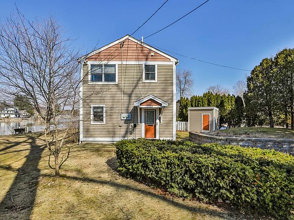 3rd image of 105 Conleys Grove Road