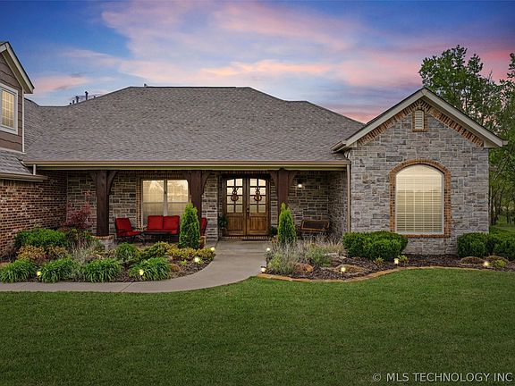 2nd image of 403105 W 2330th Dr
