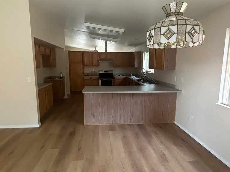 5496 Breeze Ct — Photo 5