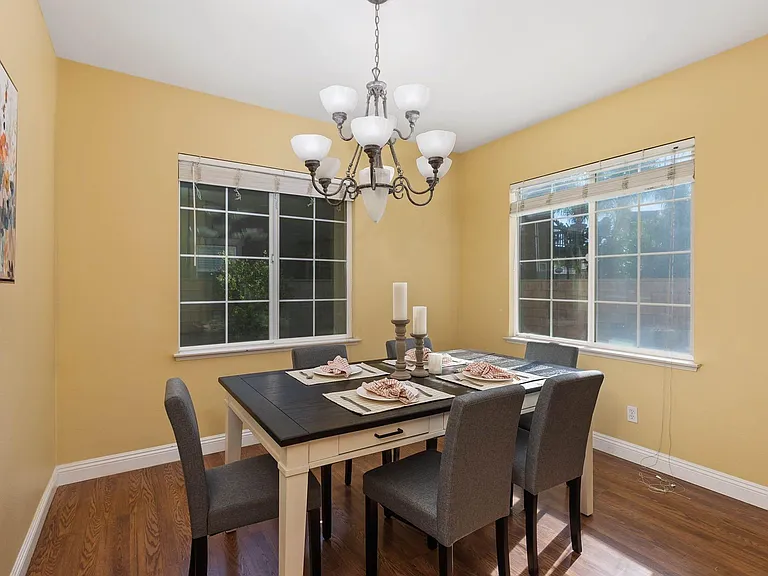7597 Freestone Ct — Photo 13
