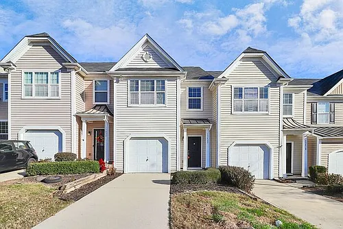 13422 Erwin Rd Photo 1