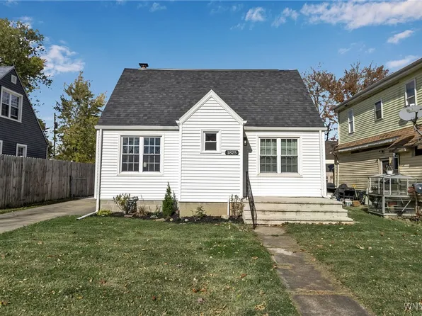 1825 Huth Rd, Grand Island, NY 14072