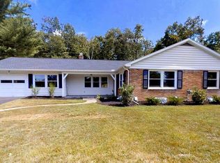 20 Woodcrest Dr, Gettysburg, PA 17325