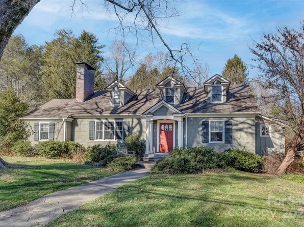 153 Franklin St, Brevard, NC 28712