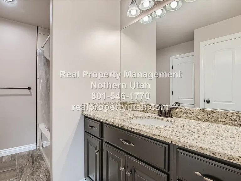 1795 E Whitetail Dr — Photo 12