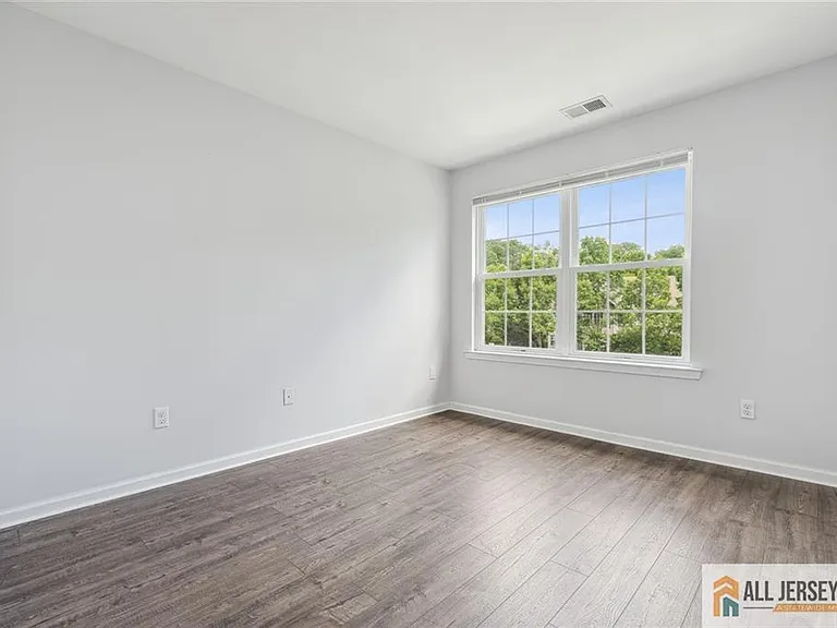 2602 Cypress Ln — Photo 20