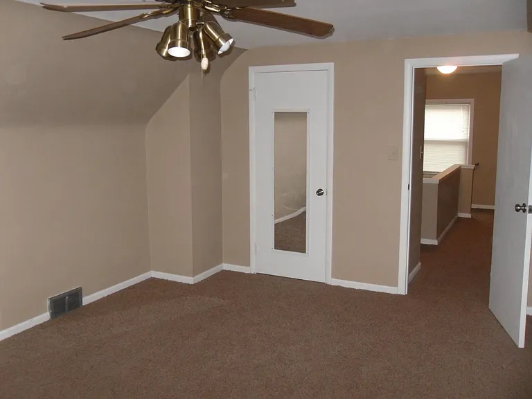 23961 Devoe Ave — Photo 12