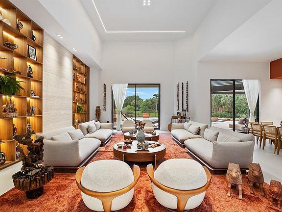 3rd image of 3340 Paddock Road