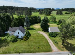 518 Pine Hill Rd, Newport, VT 05855