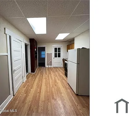 500 Washington Ave #1 — Photo 4