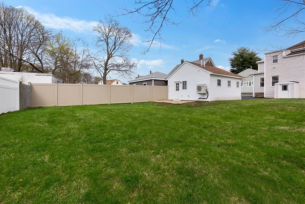 Building Photo - 9 Winthrop Ave #3
