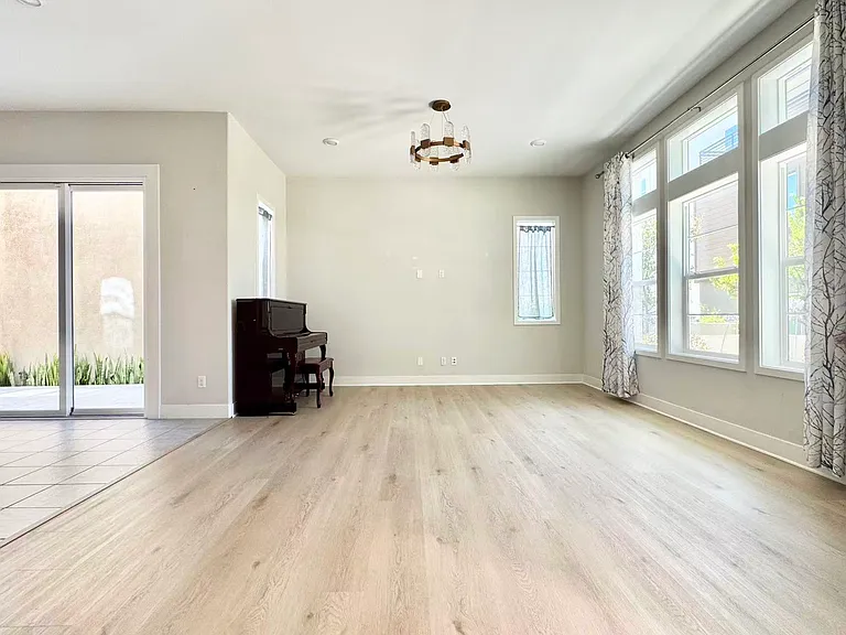 333 Sawbuck — Photo 28